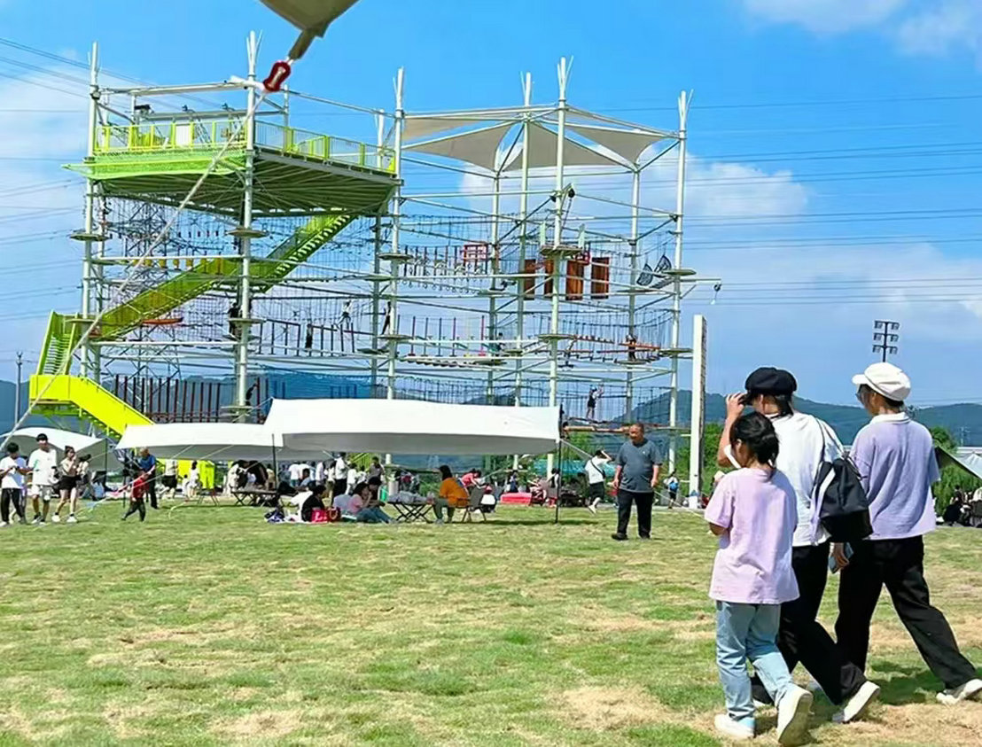 <b>寧波“5號(hào)空間站-綜合探險(xiǎn)水晶塔</b>